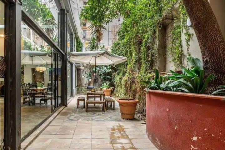 Huge Duplex With Private Garden Next To Ramblas